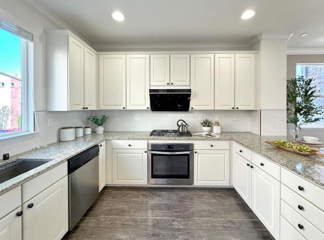 1053 Eagle Way, San Jose, CA 95131