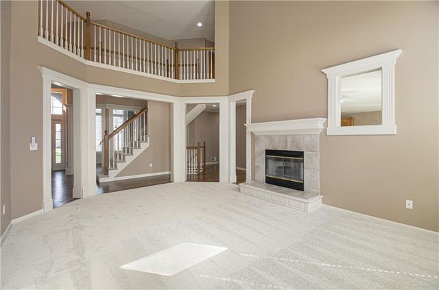 14200 Rosehill Street, Overland Park, KS 66221