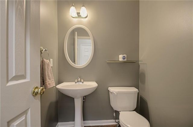 14200 Rosehill Street, Overland Park, KS 66221