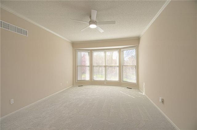 14200 Rosehill Street, Overland Park, KS 66221