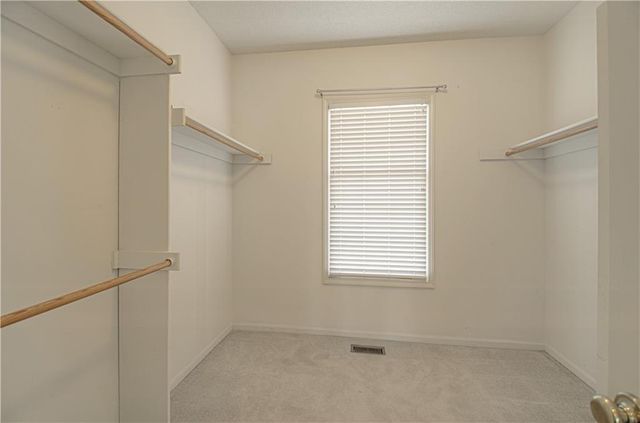 14200 Rosehill Street, Overland Park, KS 66221