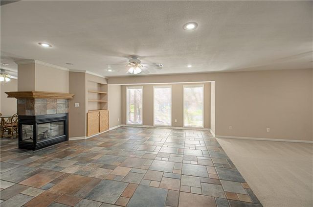 14200 Rosehill Street, Overland Park, KS 66221