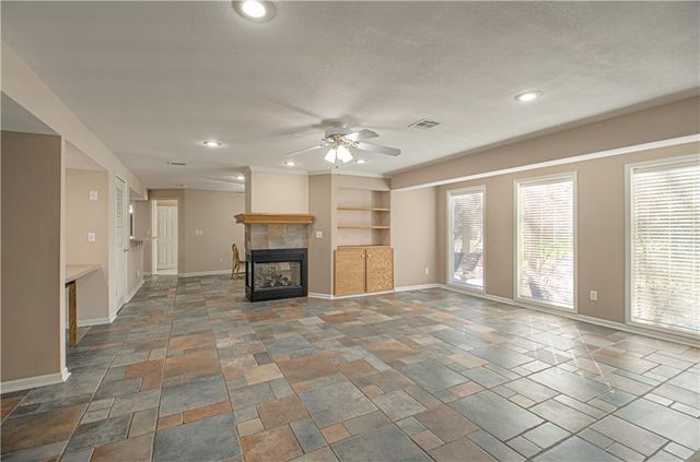 14200 Rosehill Street, Overland Park, KS 66221