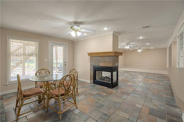 14200 Rosehill Street, Overland Park, KS 66221