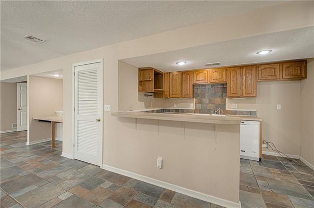 14200 Rosehill Street, Overland Park, KS 66221