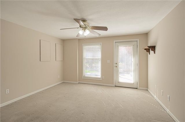 14200 Rosehill Street, Overland Park, KS 66221