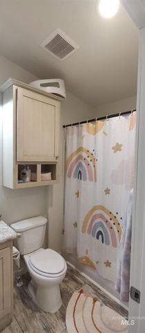 400 Bobcat Drive, Ahsahka, ID 83520