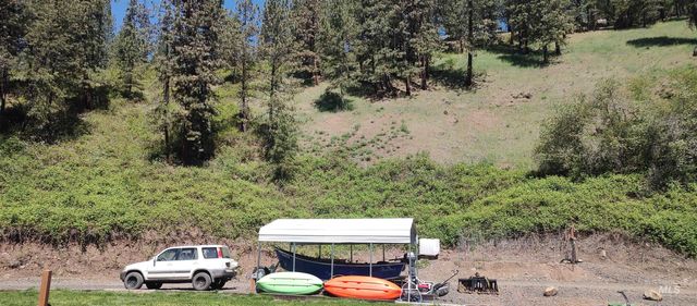400 Bobcat Drive, Ahsahka, ID 83520