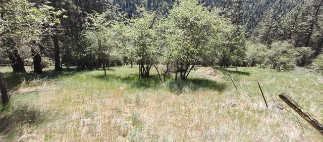 400 Bobcat Drive, Ahsahka, ID 83520