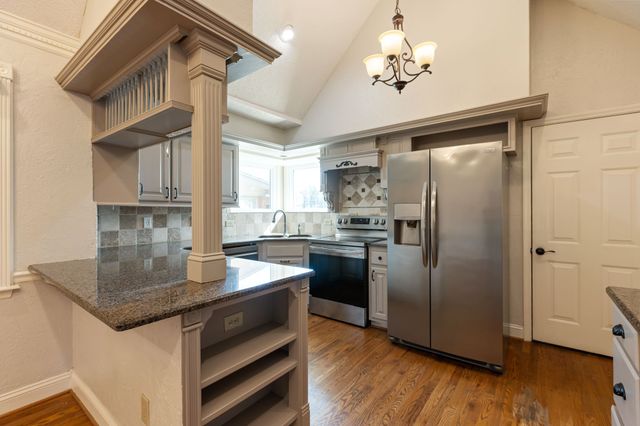 1789 Seavy Hight Rd, Columbia, TN 38401