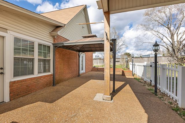 1789 Seavy Hight Rd, Columbia, TN 38401