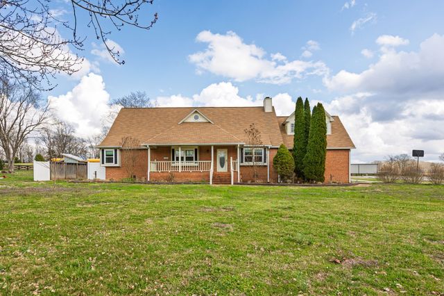 1789 Seavy Hight Rd, Columbia, TN 38401