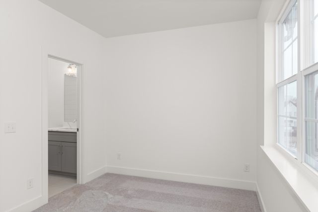 700 N DuPont Ave Apt 111, Madison, TN 37115