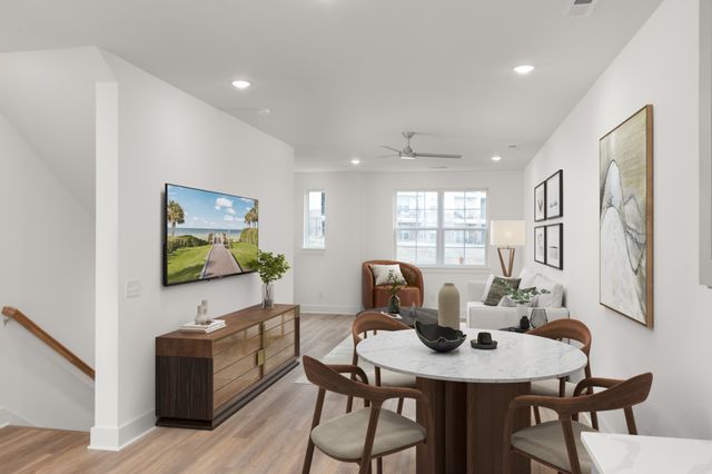 700 N DuPont Ave Apt 111, Madison, TN 37115