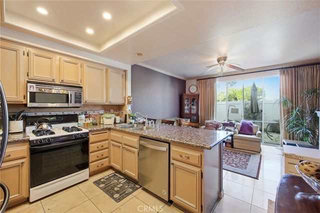 2131 Almeria Street 102, Corona, CA 92879