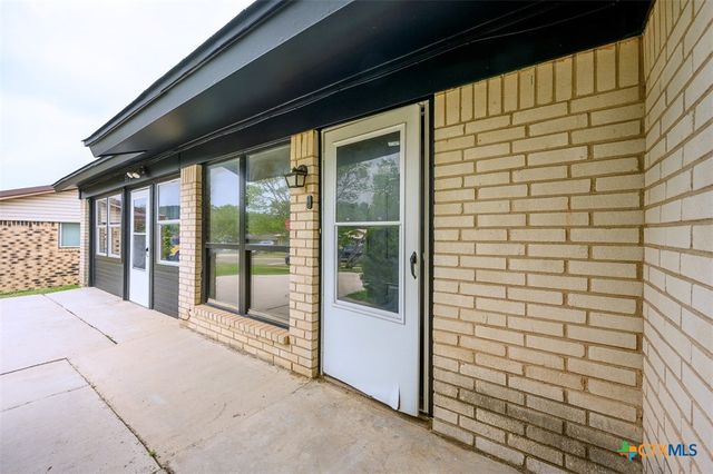 917 Holly Street, Copperas Cove, TX 76522