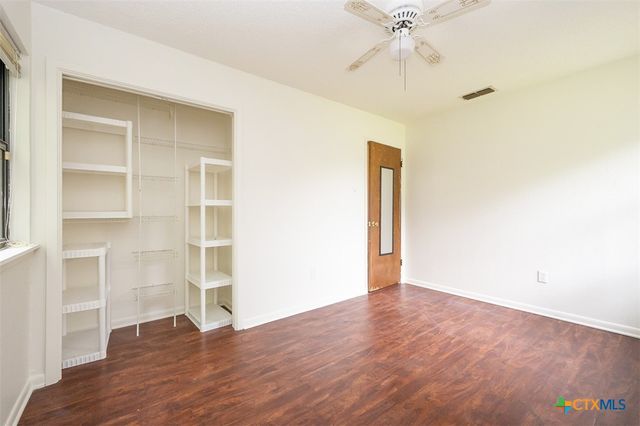 917 Holly Street, Copperas Cove, TX 76522