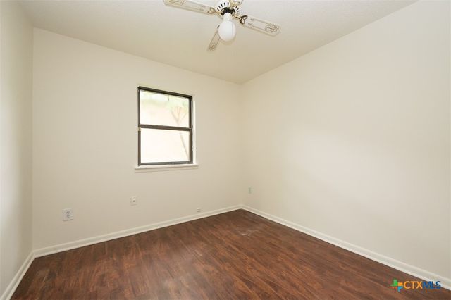 917 Holly Street, Copperas Cove, TX 76522