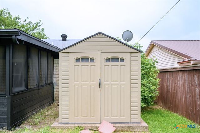 917 Holly Street, Copperas Cove, TX 76522