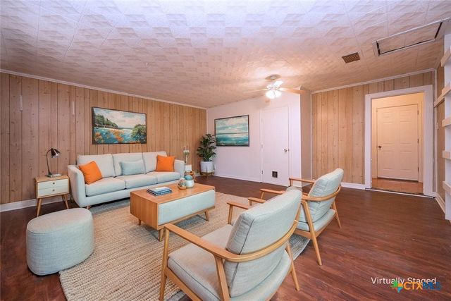 917 Holly Street, Copperas Cove, TX 76522