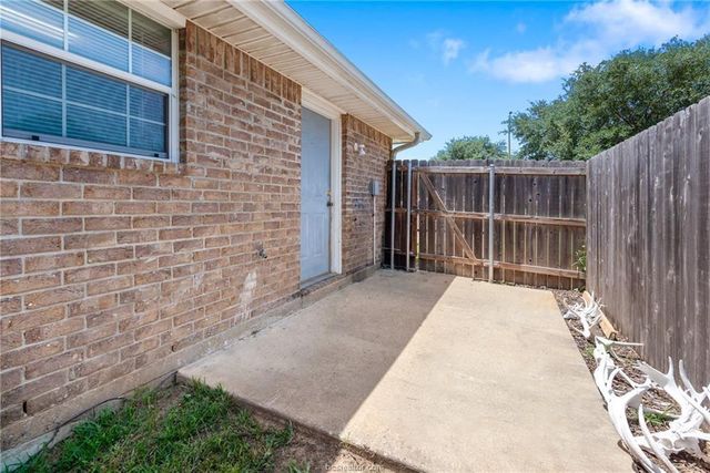 3611 Oldenburg Court, College Station, TX 77845