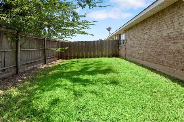 3611 Oldenburg Court, College Station, TX 77845