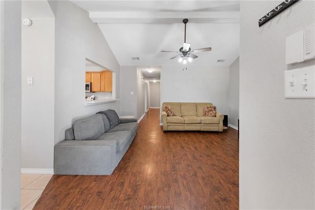 3611 Oldenburg Court, College Station, TX 77845