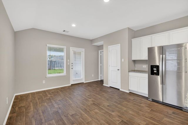 9948 Glenbrook Lane, Magnolia, TX 77354