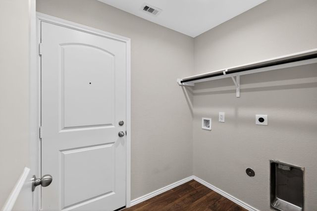 9948 Glenbrook Lane, Magnolia, TX 77354