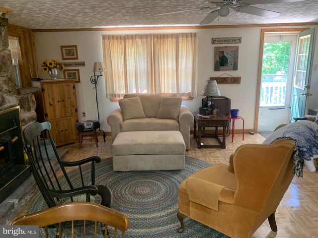 5547 FOX RD, Fort Loudon, PA 17224
