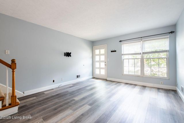 2159 Bonnycastle Ave UNIT 5, Louisville, KY 40205