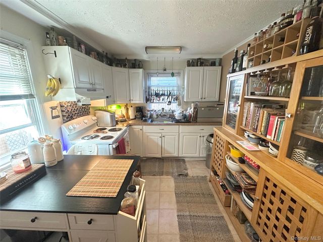 133 Cleveland Avenue 1st Fl, Long Beach, NY 11561