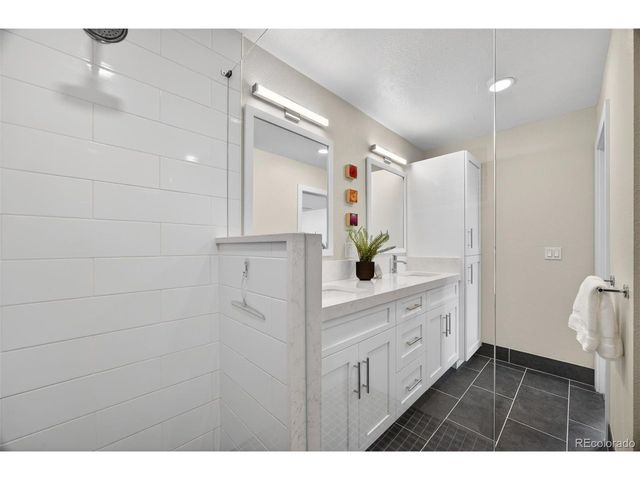 540 S Forest St I, Denver, CO 80246