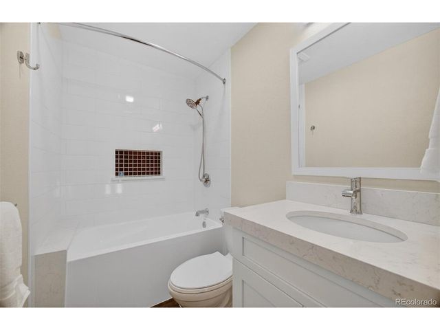 540 S Forest St I, Denver, CO 80246