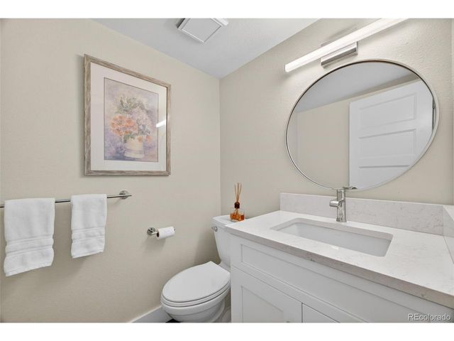 540 S Forest St I, Denver, CO 80246