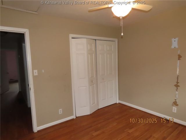 102 Michael Drive, Elkview, WV 25071