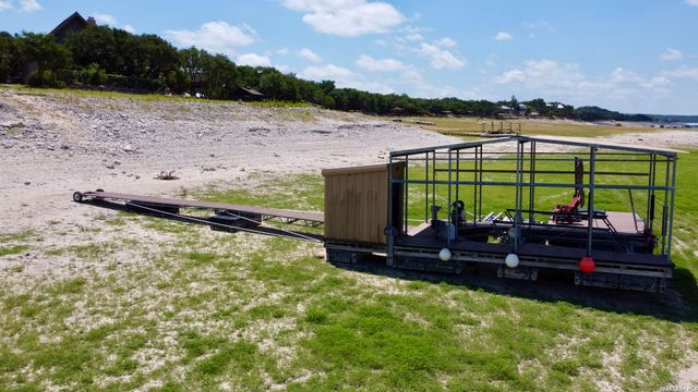 914 Pebble Beach Dr NW, Lakehills, TX 78063