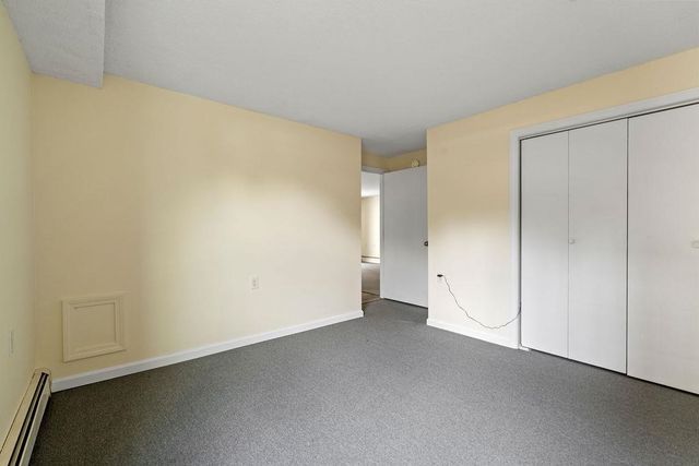 1703 White Cedar Boulevard, Portsmouth, NH 03801