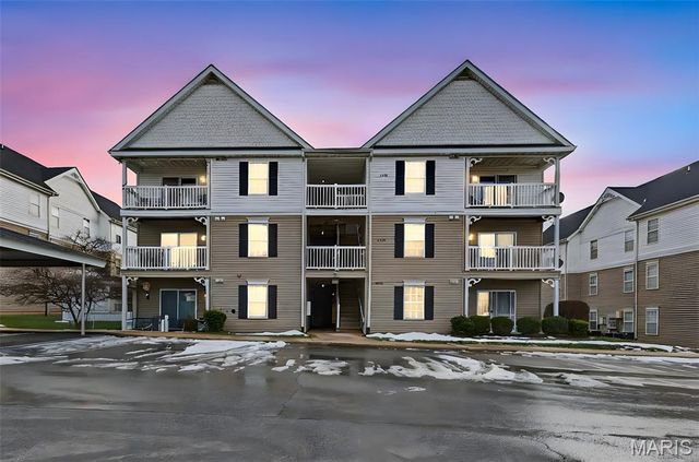 6200 Spring Creek Lane 6000, O'fallon, MO 63368