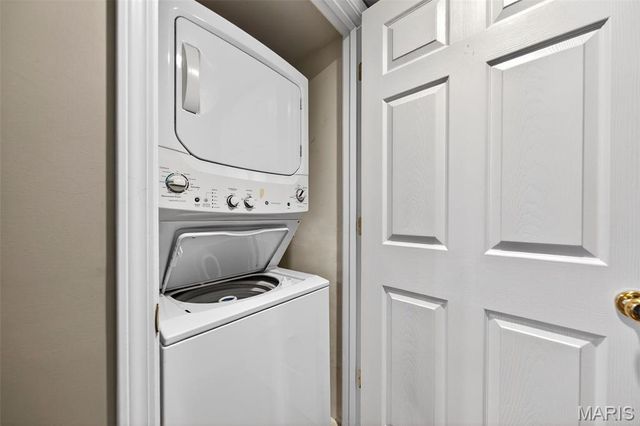 6200 Spring Creek Lane 6000, O'fallon, MO 63368