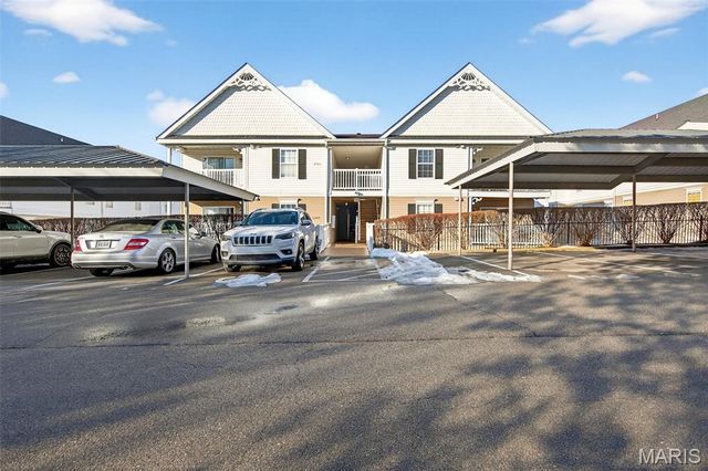 6200 Spring Creek Lane 6000, O'fallon, MO 63368