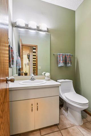 11620 Vista Drive, Hopkins, MN 55343