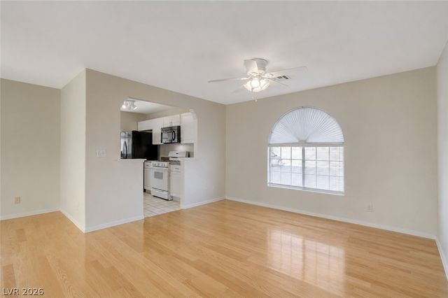 6812 Elm Creek Drive 102, Las Vegas, NV 89108