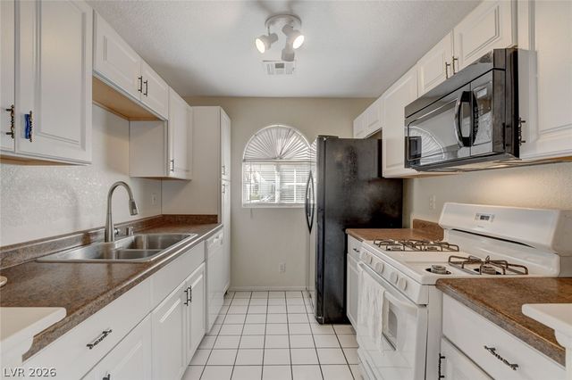 6812 Elm Creek Drive 102, Las Vegas, NV 89108