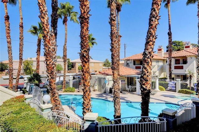 6812 Elm Creek Drive 102, Las Vegas, NV 89108