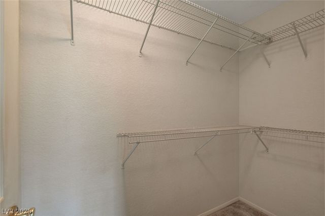 6812 Elm Creek Drive 102, Las Vegas, NV 89108