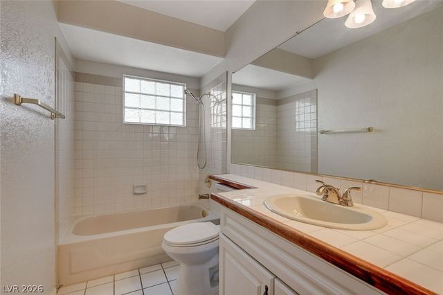 6812 Elm Creek Drive 102, Las Vegas, NV 89108