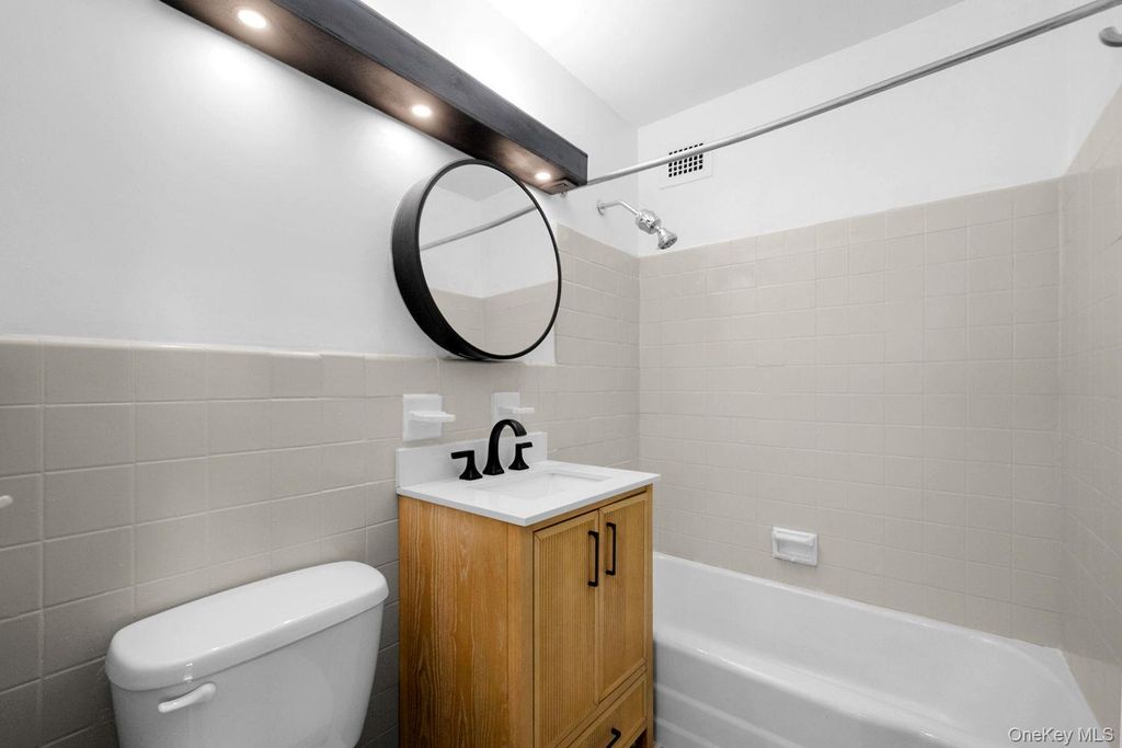 820 Boynton Avenue 11 K, Bronx, NY 10473 — photo 3