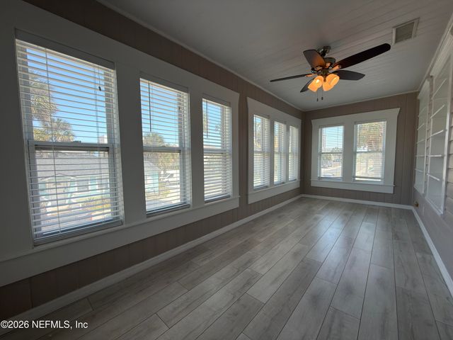 630 2ND Street 1, Jacksonville Beach, FL 32250