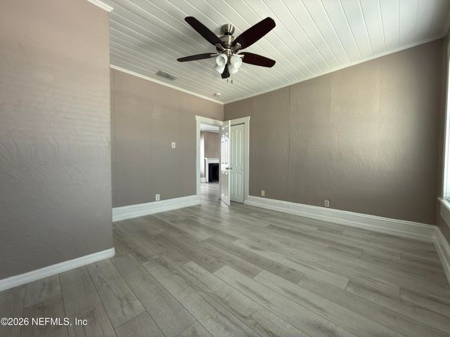 630 2ND Street 1, Jacksonville Beach, FL 32250